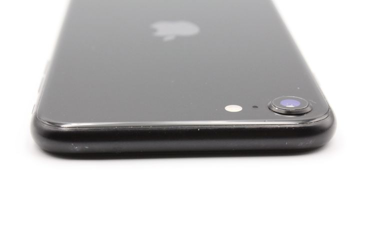 �������ò� iPhoneSE ��2���� 64GB �֥�å� SIM���å�����Ѥ�