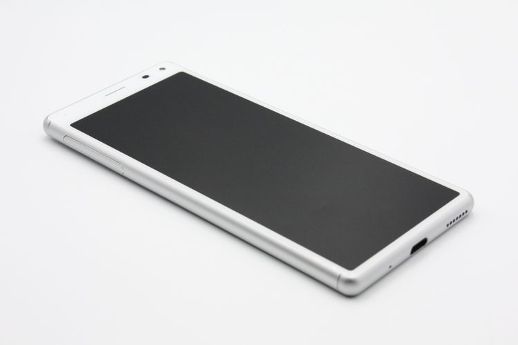 ���� Xperia8 SOV42 �ۥ磻�� SIM���å�����Ѥ� A���