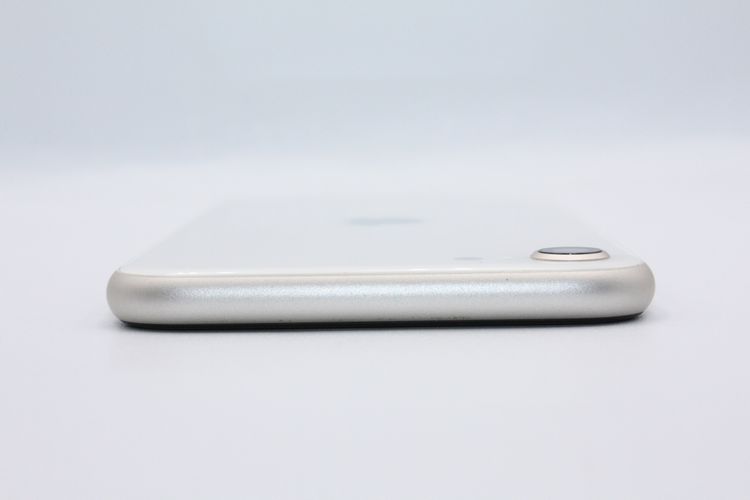 ���� iPhoneSE ��3���� 64GB SIM�ե꡼ �������饤�� A���