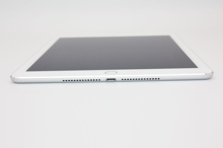 iPad Air 2 Wi-Fi + Cellular 16GB ����С� au B���