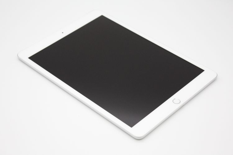 iPad(第8世代) 商品一覧｜ムスビー【中古スマホ・中古タブレット専門の