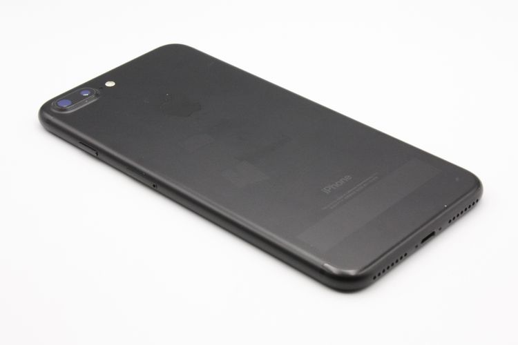 �������ò� iPhone7Plus 32GB SIM���å�����Ѥ� �֥�å� B���