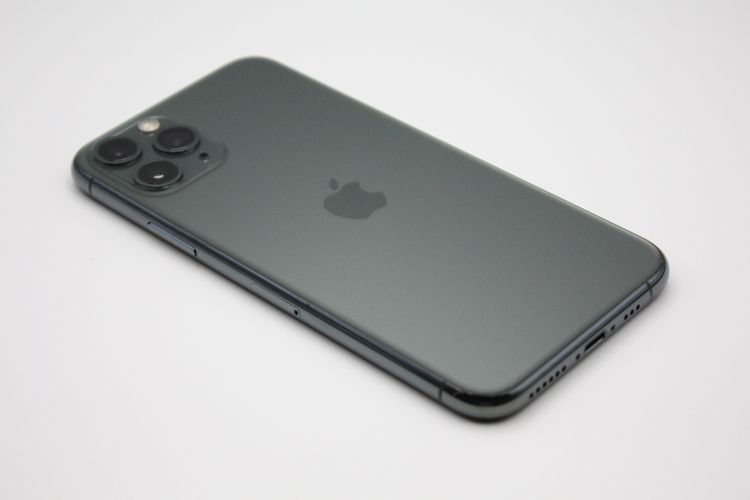 ���� iPhone11Pro 64GB SIM���å�����Ѥ� �ߥåɥʥ��ȥ��꡼�� A���