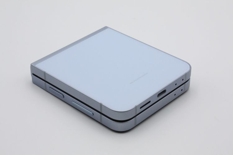 ���� Galaxy Z Flip6 SCG29 au��SIM�ե꡼�֥롼 A���