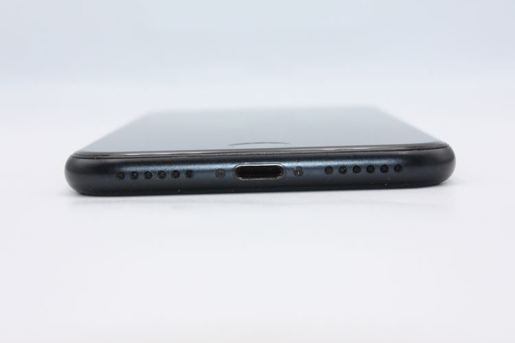 �������ò� iPhoneSE ��3���� 64GB SIM�ե꡼ �ߥåɥʥ��� B���