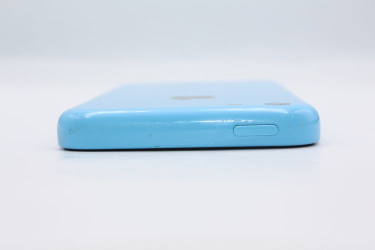 iPhone5c 16GB au �֥롼 C���