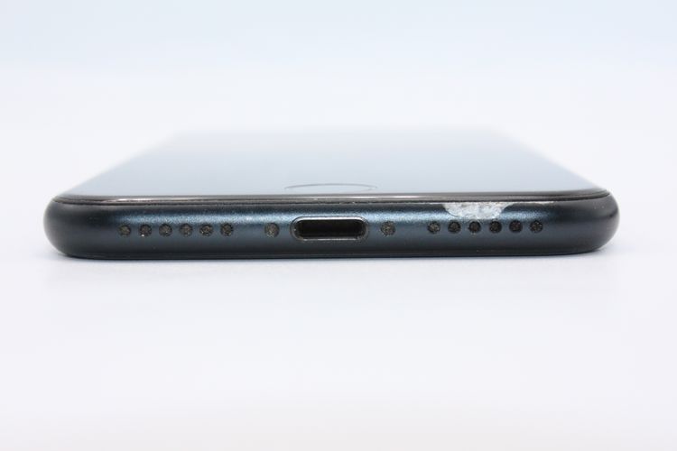 iPhoneSE ��3���� 64GB SIM�ե꡼ �ߥåɥʥ��� C���