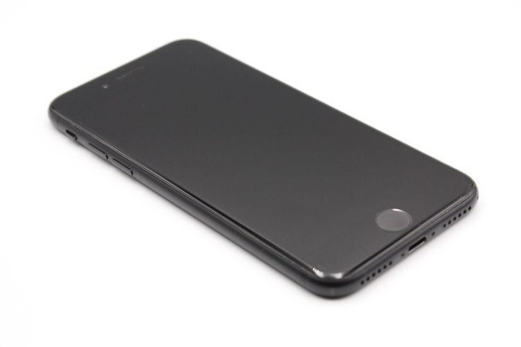 iPhoneSE ��2���� 64GB �֥�å� SIM���å�����Ѥ� C���