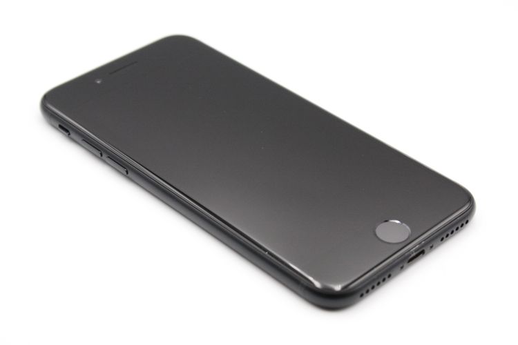iPhoneSE ��3���� 64GB SIM�ե꡼ �ߥåɥʥ��� B���