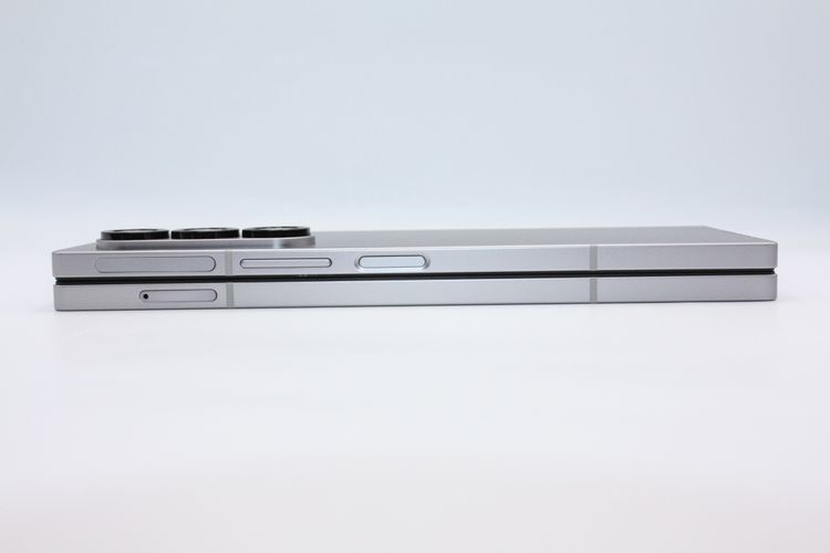  Galaxy Z Fold6 SCG28 Сɥ A