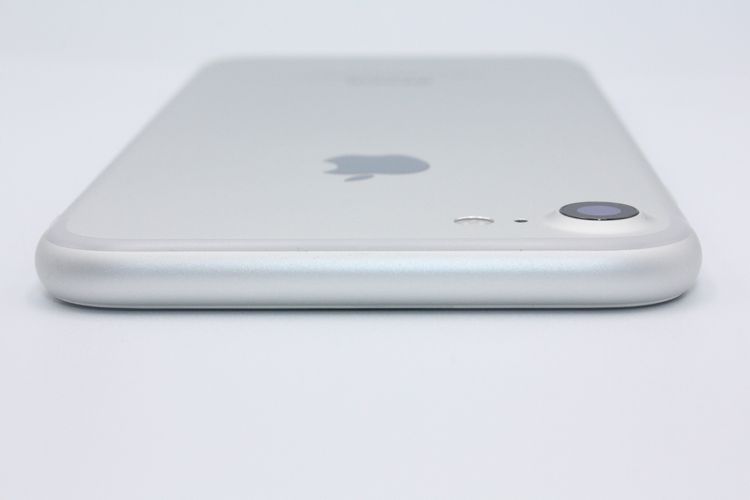 iPhone7 32GB SIMåѤ С A
