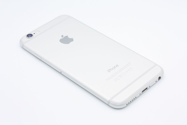 �������ò� �Хåƥ꡼�����ɹ�(100��) iPhone6 16GB ����С� au B���