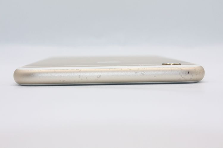 �������ò� iPhone6sPlus 16GB ������� SIM���å�����Ѥ� C���