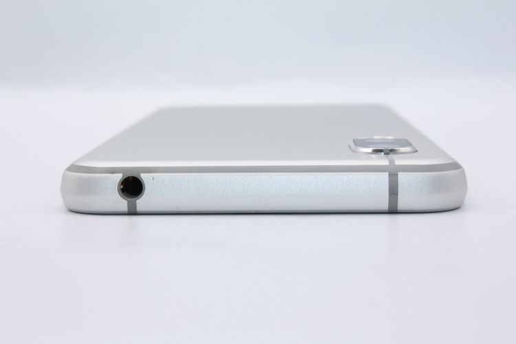 AQUOS sense3 SH-02M ����С��ۥ磻�� SIM���å�����Ѥ� B���