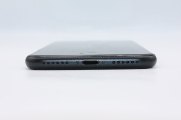 ���� iPhoneSE ��3���� 64GB SIM�ե꡼ �ߥåɥʥ��� A���