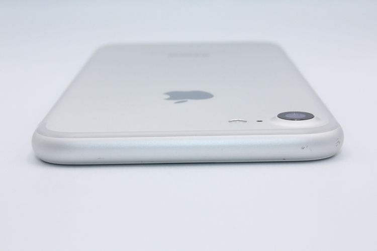 iPhone7 32GB SIMåѤ С B