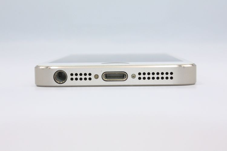 �������ò� iPhone5s 16GB au ������� B���