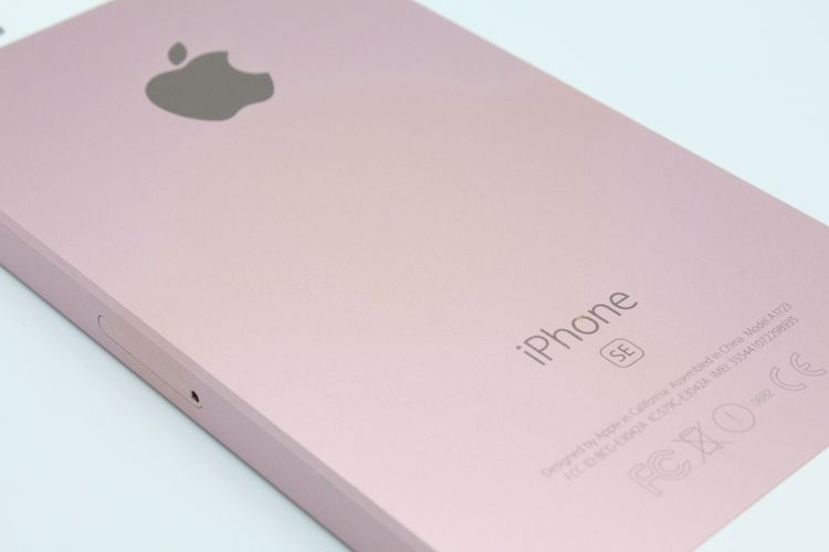 �������ò� �Хåƥ꡼�����ɹ�(100%) iPhoneSE ��1���� 16GB B���