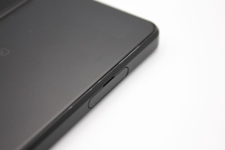 Xperia 1 III SOG03 �ե����ȥ֥�å� SIM�ե꡼ B���