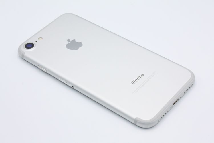 ò iPhone7 32GB SIMåѤ С B