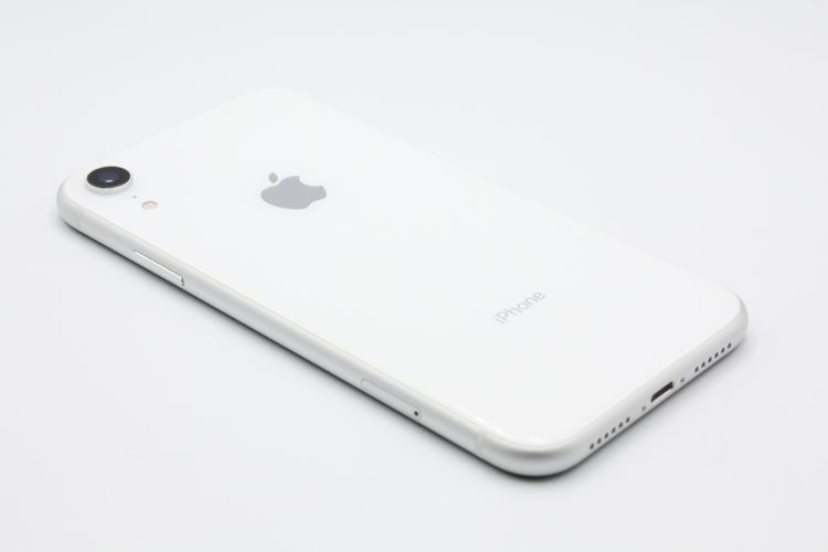 �������ò� iPhoneXR 64GB SIM���å�����Ѥ� �ۥ磻�� B���