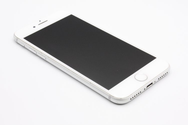 iPhone7 32GB SIM���å�����Ѥ� ����С� C���
