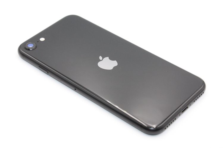 �������ò� iPhoneSE ��2���� 64GB �֥�å� SIM���å�����Ѥ� B���