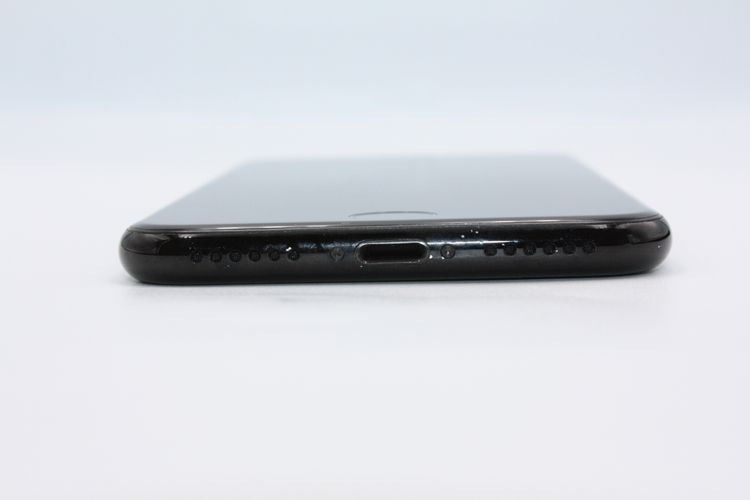 iPhone7 128GB SIM���å�����Ѥ� �����åȥ֥�å� C���