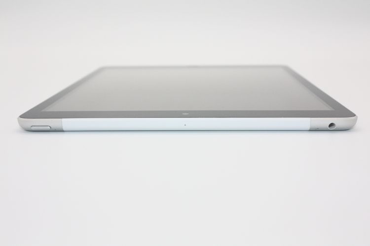 iPad ��9���� 64GB Wi-Fi + Cellular��ǥ� ����С� B���