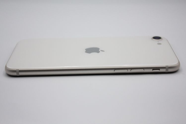 ���ʥХåƥ꡼�����ɹ�(100%) iPhoneSE ��3���� 64GB SIM�ե꡼