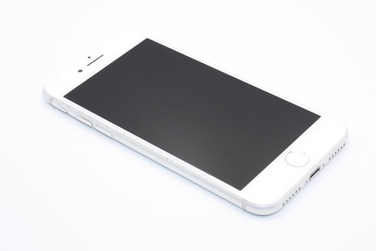 iPhone7 本体　シルバー　32G simロック解除済み ムスビー｜iPhone7 32GB SIMロック解除済み シルバー Bランク【iPhone7