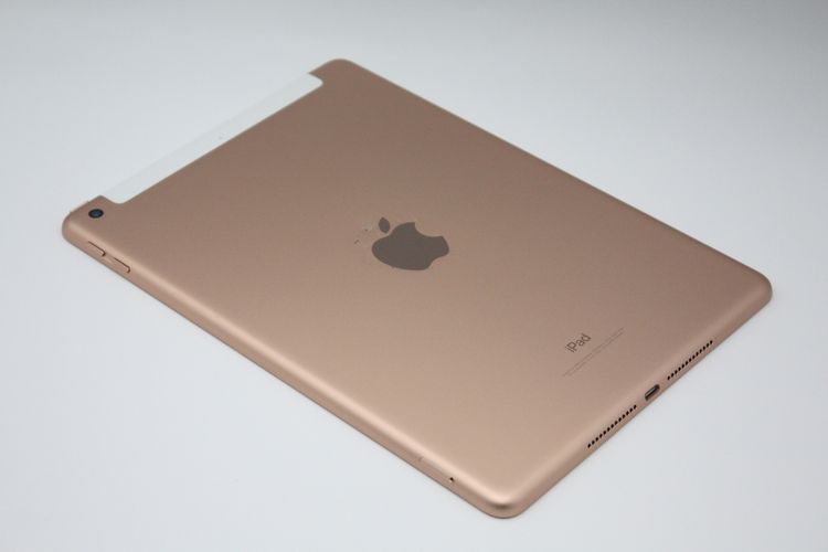 iPad ��6���� 32GB Wi-Fi+Cellular��ǥ� ������� C���