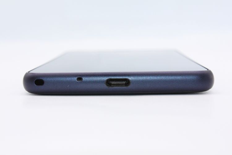 Qua phone QZ KYV44 ����ǥ��� SIM���å�����Ѥ� B���