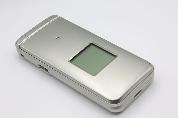 ���󤿤󥱡����� KYF41 �����ѥ󥴡���� SIM���å�����Ѥ� B���