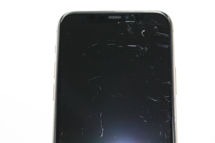 �������ò� �Хåƥ꡼�����ɹ�(96��) iPhone11Pro 64GB ������� �������