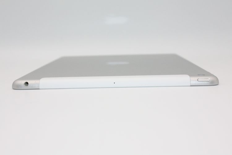 �������ò� iPad ��8���� 128GB Wi-Fi+Cellular��ǥ� ����С� C���