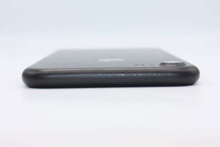 iPhone7 32GB SIM���å�����Ѥ� �֥�å� C���