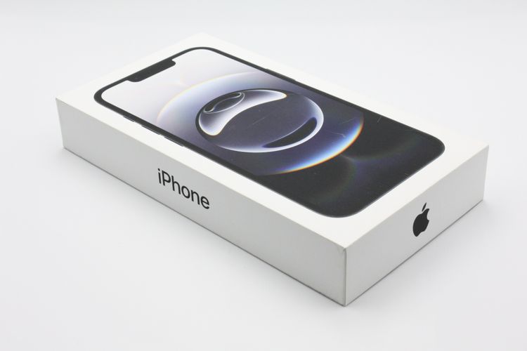 ���� �Хåƥ꡼�����ɹ�(100%) iPhone16e 128GB �֥�å� A���