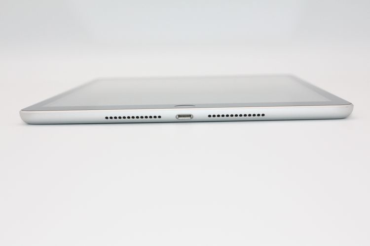 iPad ��9���� 64GB Wi-Fi + Cellular��ǥ� ����С� B���
