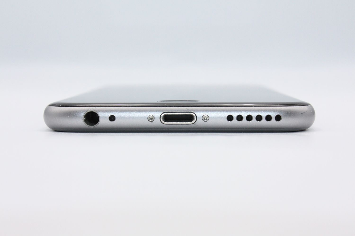 ムスビー｜iPhone6s 16GB SIMロック解除済み スペースグレイ Cランク