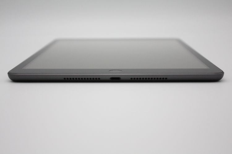 ���� iPad ��9���� 64GB Wi-Fi + Cellular��ǥ� ���ڡ������졼 A���