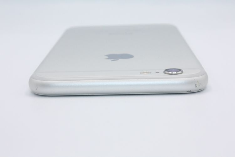 ò Хåƥ꡼ɹ(100) iPhone6 16GB С au J