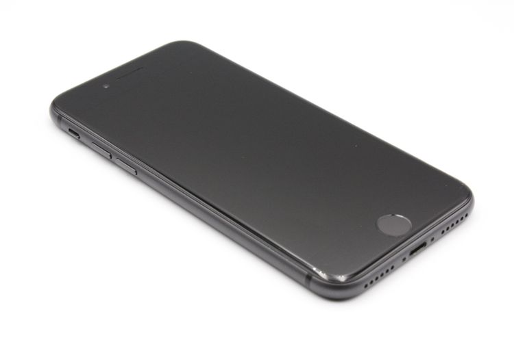 �Хåƥ꡼�����ɹ�(95%) iPhone8 64GB SIM���å�����Ѥ� C���