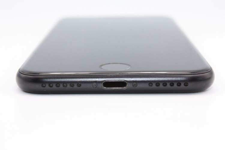 ò iPhoneSE 2 64GB ֥å SIMե꡼ B