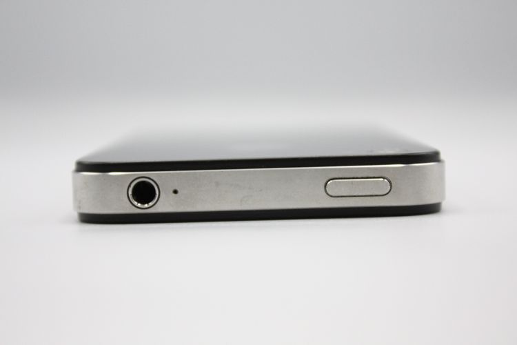 iPhone4s 16GB au �֥�å� B���