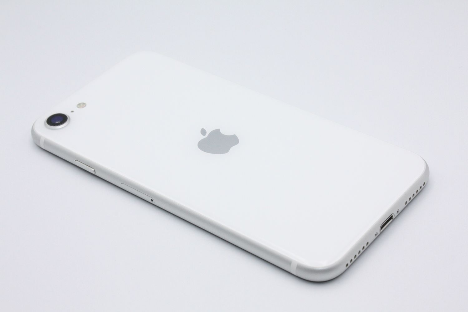 美品 訳あり特価 iPhoneSE 第2世代 64GB ホワイト SIMフリー Aランク