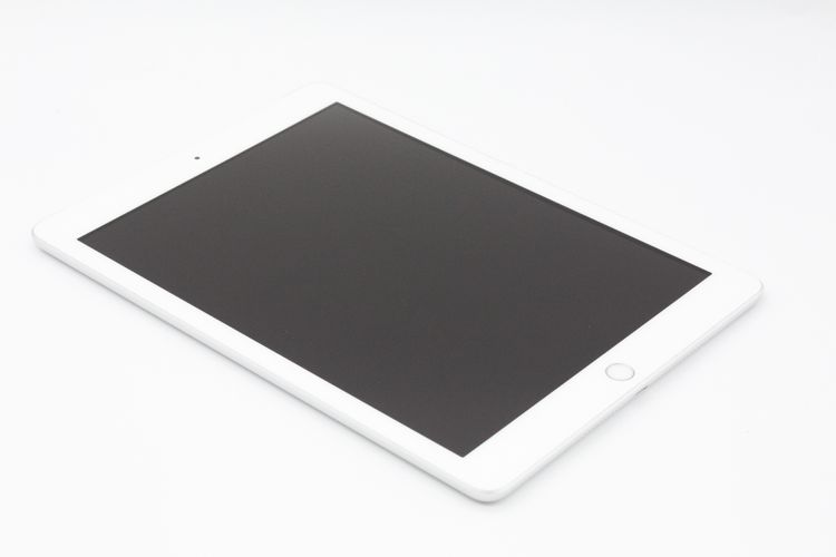 �������ò� iPad��6���� 32GB Wi-Fi+Cellular��ǥ� Silver B���