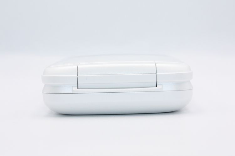 ���� GRATINA KYF42 �֥�å� SIM���å�����Ѥ� A���