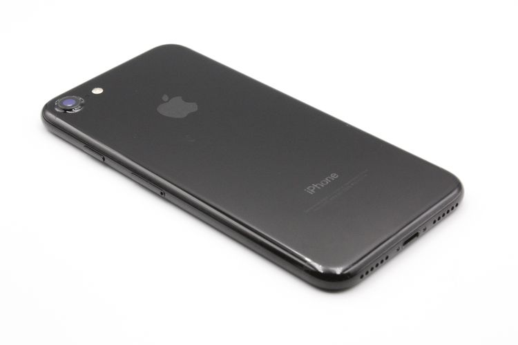 �������ò� iPhone7 128GB SIM���å�����Ѥ� �����åȥ֥�å� B���
