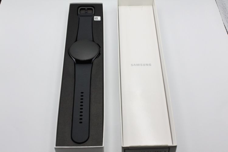 ������ Galaxy Watch6 44mm LTE��ǥ� ����ե����� SM-R945F